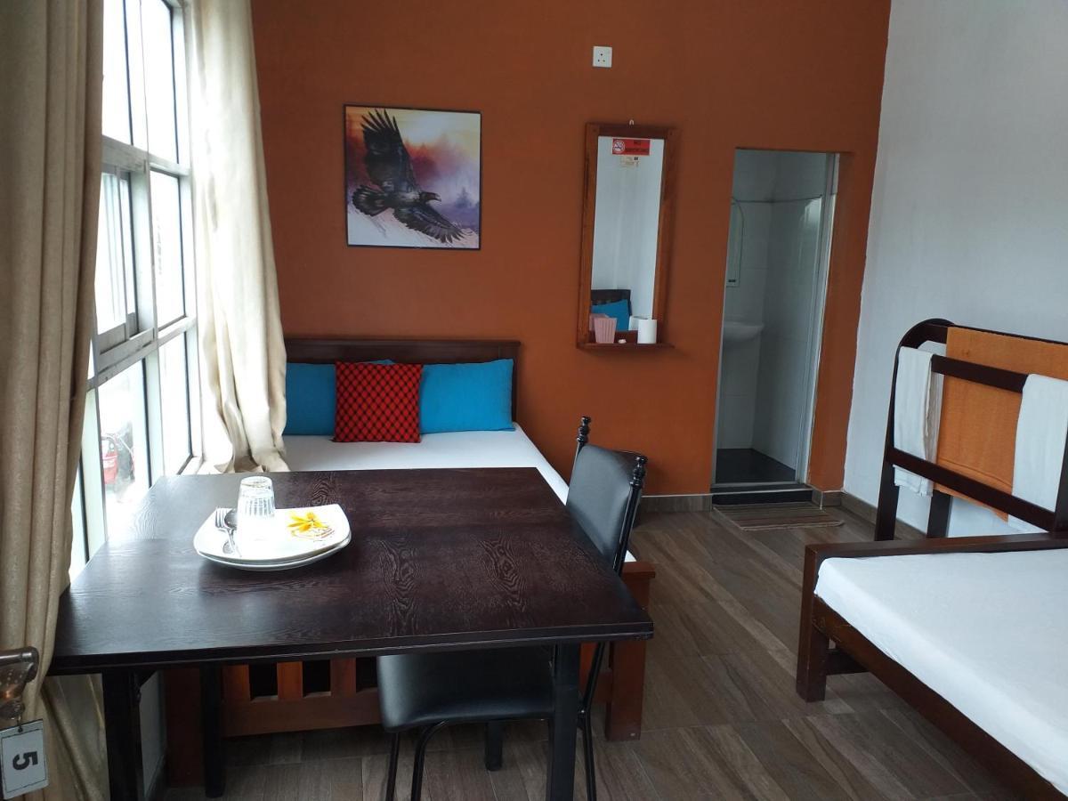 Travel Nest Apartment Бадула Екстериор снимка